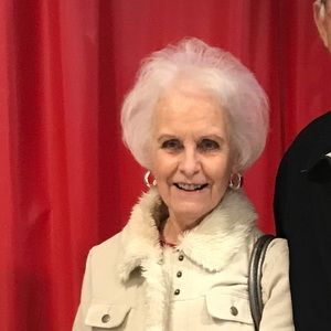 Meet your Posher, Beverly